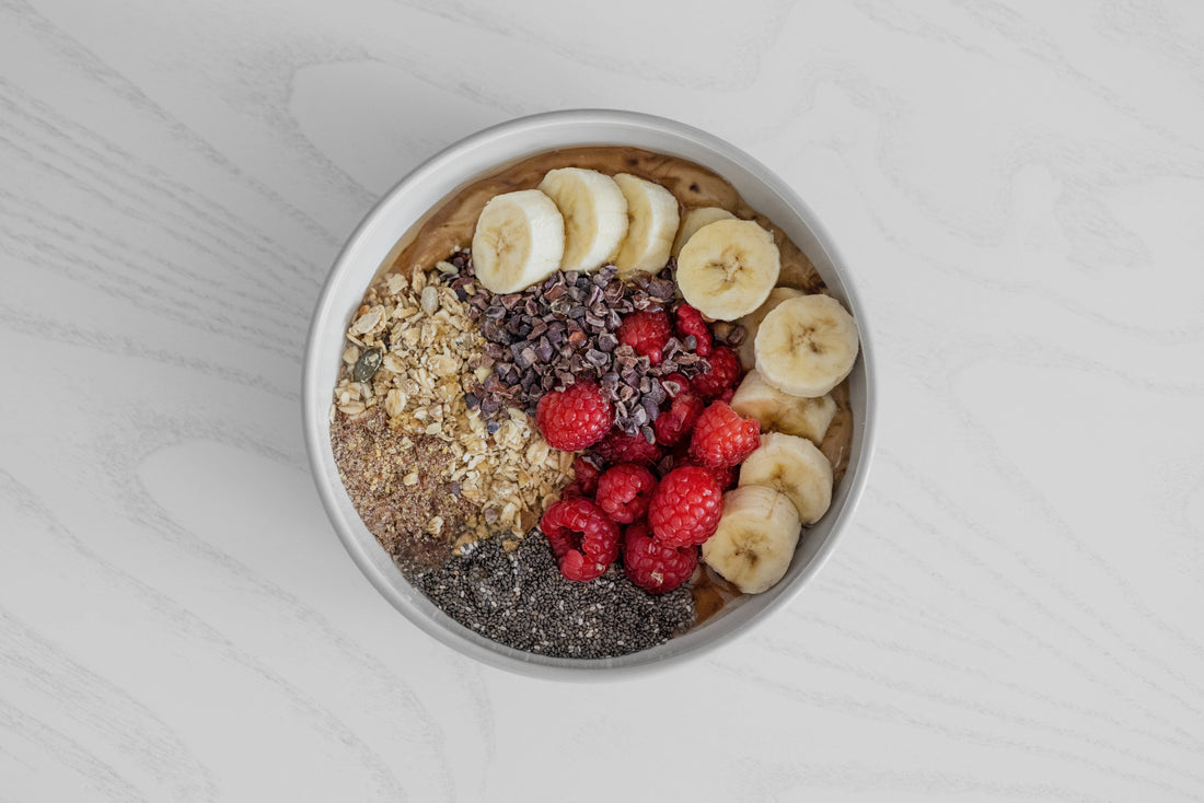 DIRTEA L-Theanine & Matcha Green Smoothie Bowl Recipe: Calm in Every Spoonful